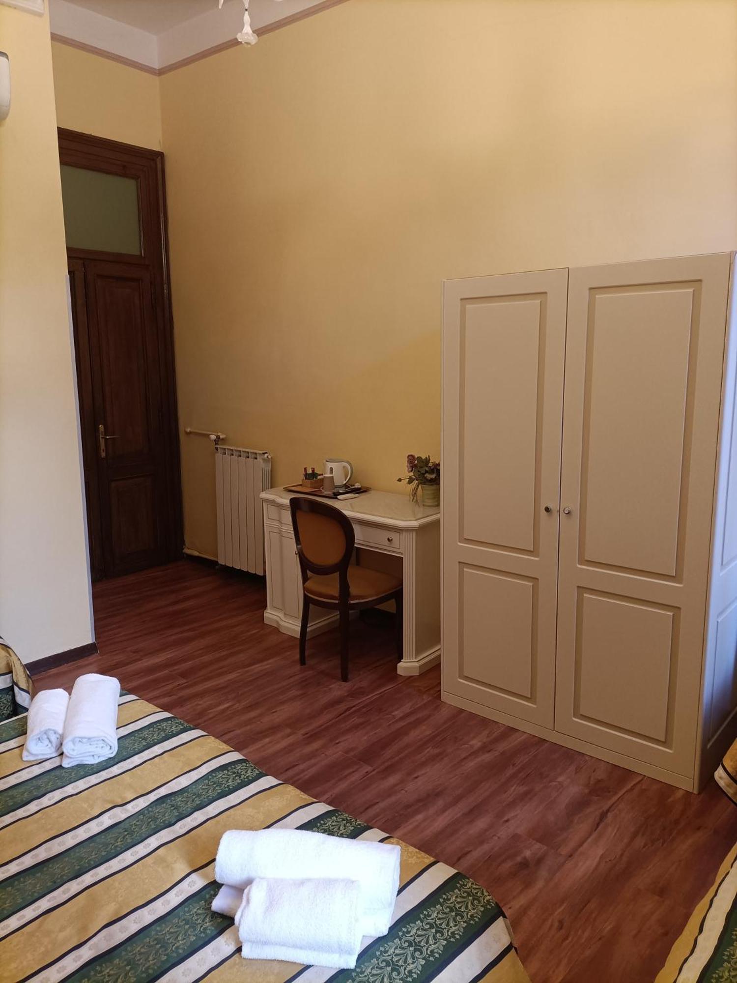 Palazzo Lion Morosini - Check In Presso Locanda Ai Santi Apostoli Wenecja Zewnętrze zdjęcie