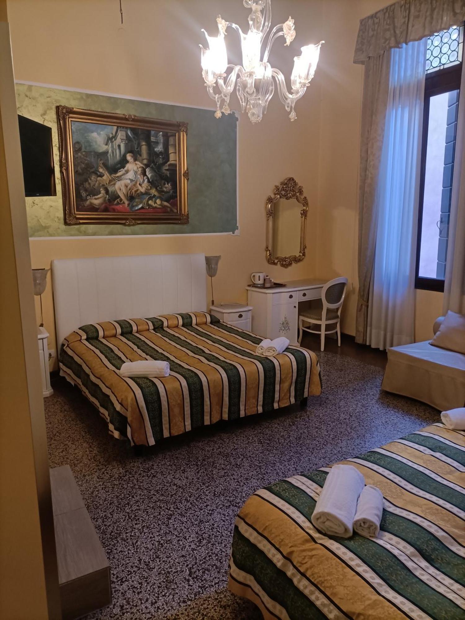 Palazzo Lion Morosini - Check In Presso Locanda Ai Santi Apostoli Wenecja Zewnętrze zdjęcie