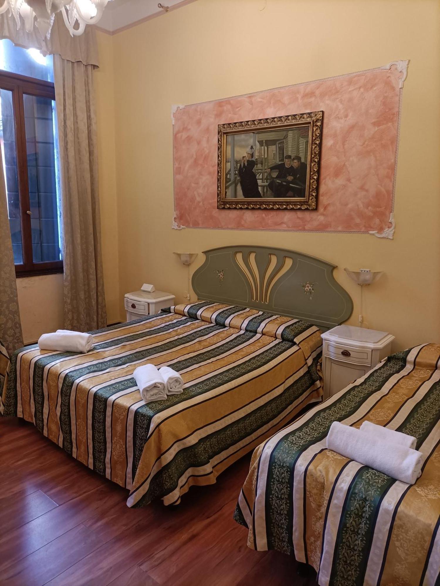 Palazzo Lion Morosini - Check In Presso Locanda Ai Santi Apostoli Wenecja Zewnętrze zdjęcie